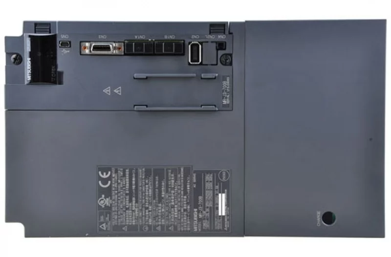 Сервоусилитель MR-J3-700B